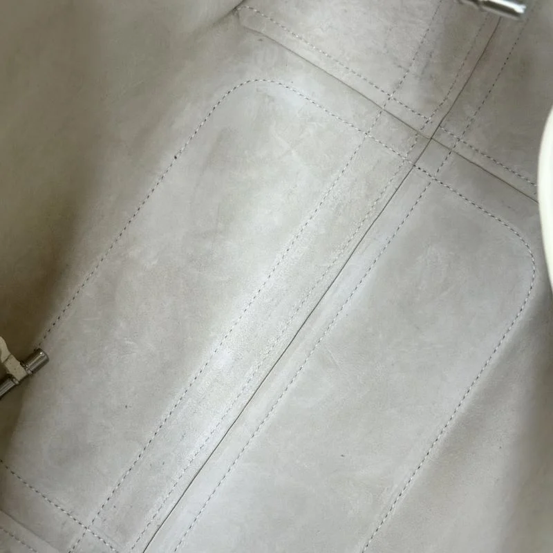 Loro Piana Bucket Bags Snug 44311