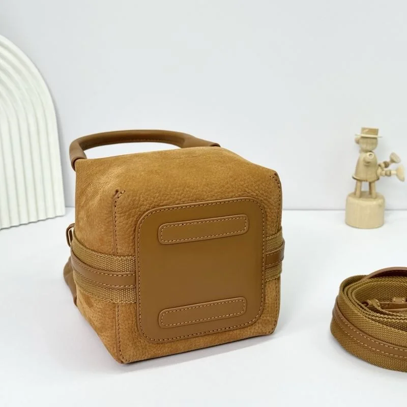 Loro Piana Bucket Bags OdorResistant 44305