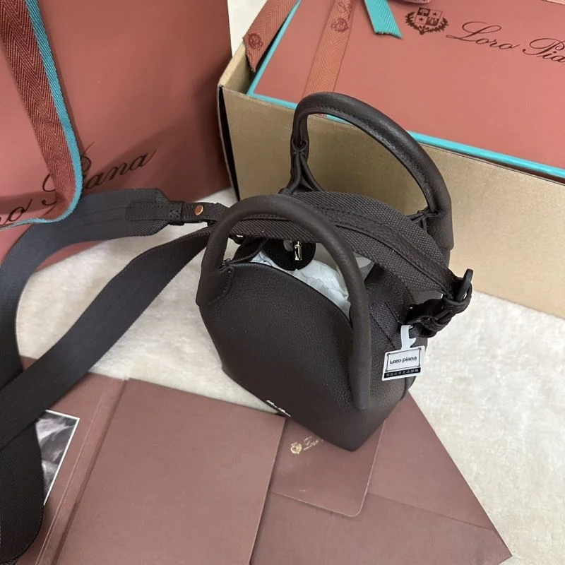 Loro Piana Bucket Bags Youthful 44106