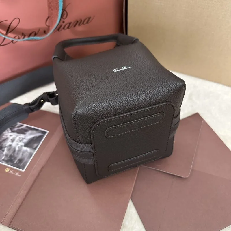 Loro Piana Bucket Bags Youthful 44106