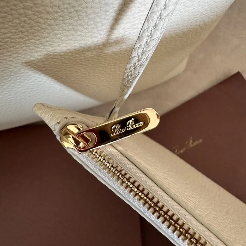 Unique Loro Piana Bucket Bags 44089
