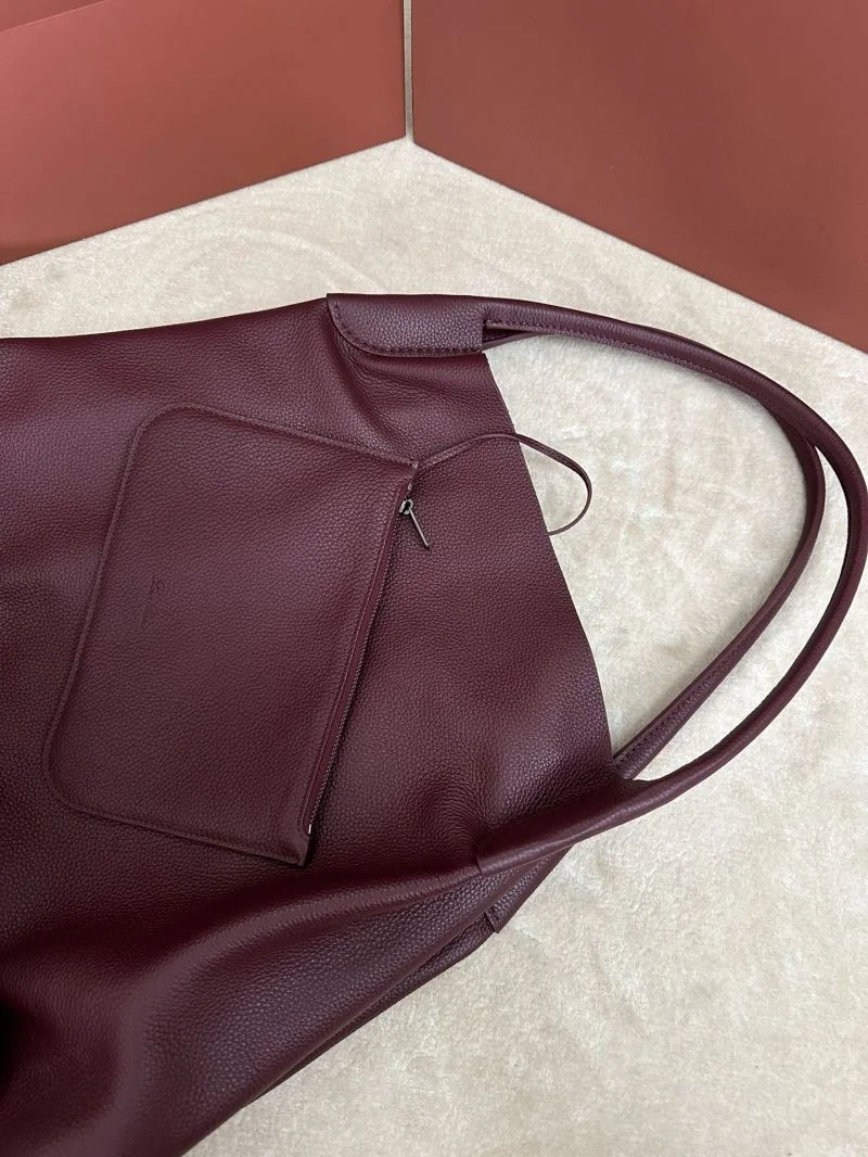 Loro Piana Bucket Bags UrbanChic 44056