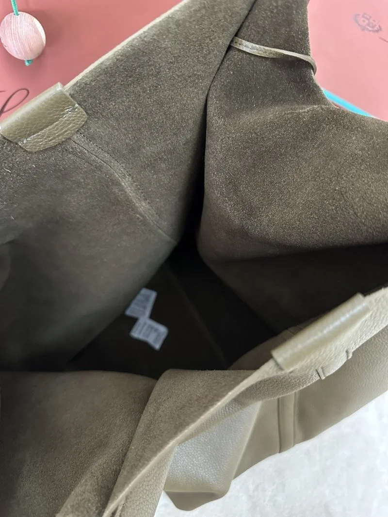 GoAnywhere Loro Piana Bucket Bags 44048