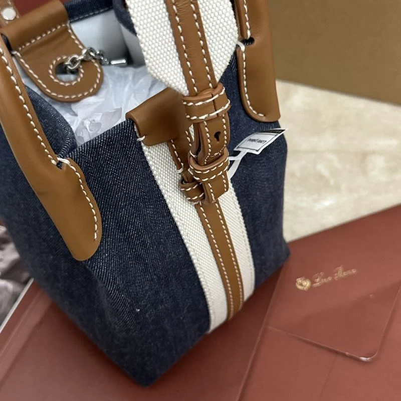 Elegant Loro Piana Bucket Bags 44046