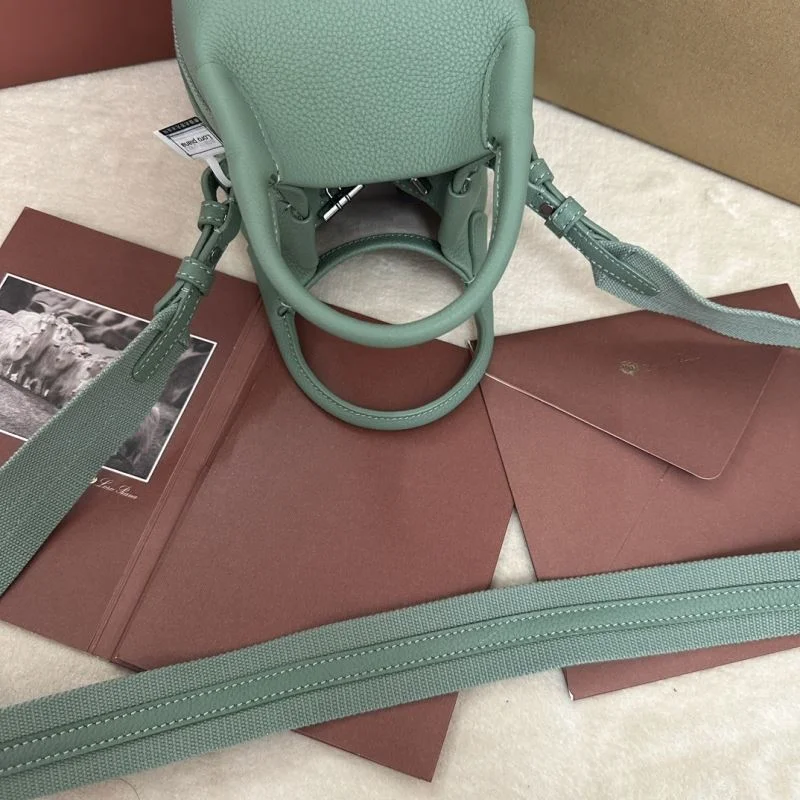 WellDesigned Loro Piana Bucket Bags 44088
