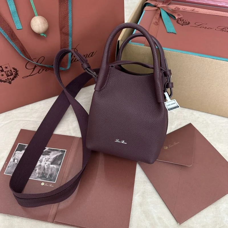 Breathable Loro Piana Bucket Bags 44041