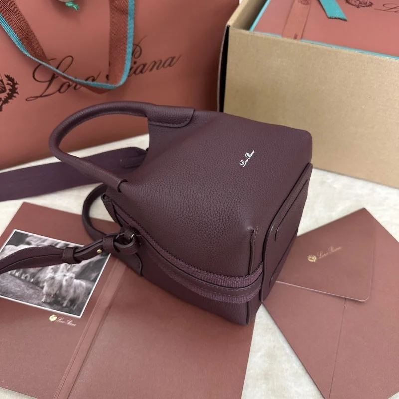 Breathable Loro Piana Bucket Bags 44041