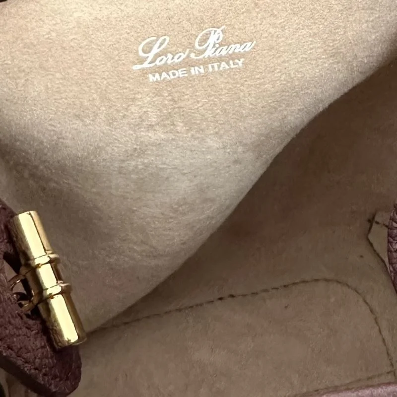 Breathable Loro Piana Bucket Bags 44041