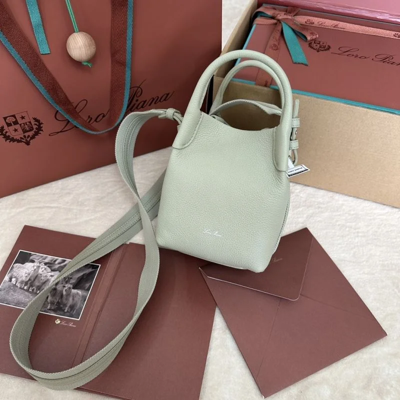 Loro Piana Bucket Bags Sporty 44042