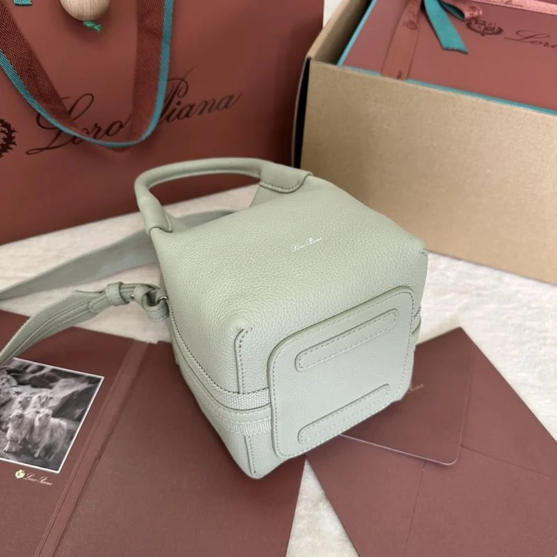 Loro Piana Bucket Bags Sporty 44042