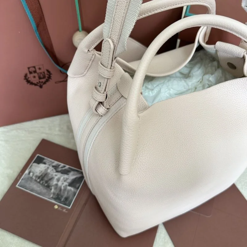 Loro Piana Bucket Bags ComfortFit 44038
