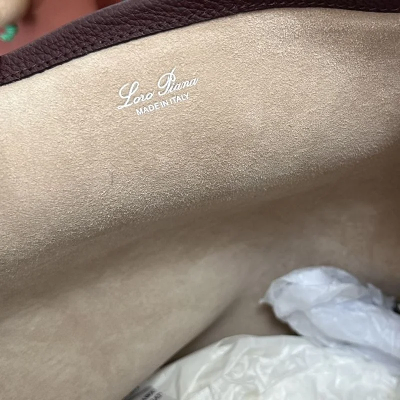 Sleek Loro Piana Bucket Bags 44077