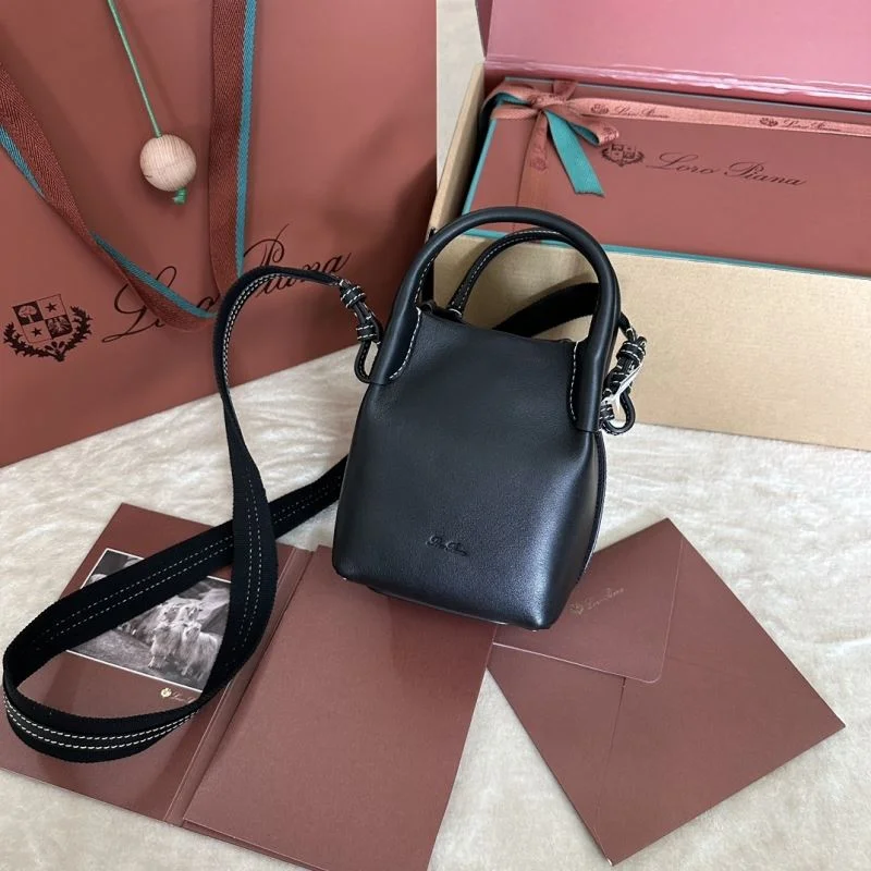 Sleek Loro Piana Bucket Bags 44034