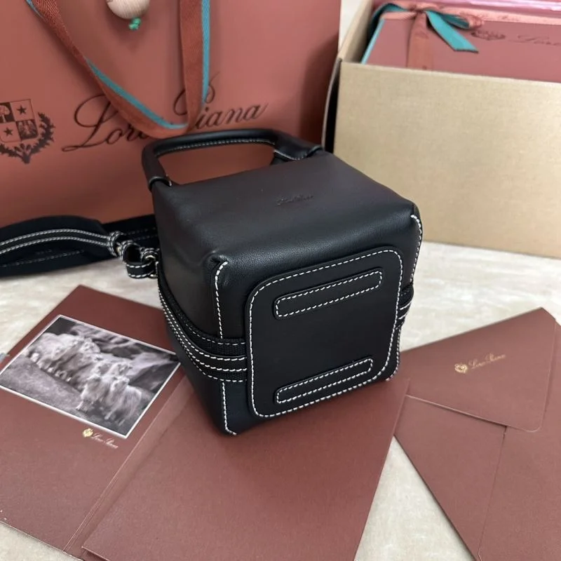 Sleek Loro Piana Bucket Bags 44034