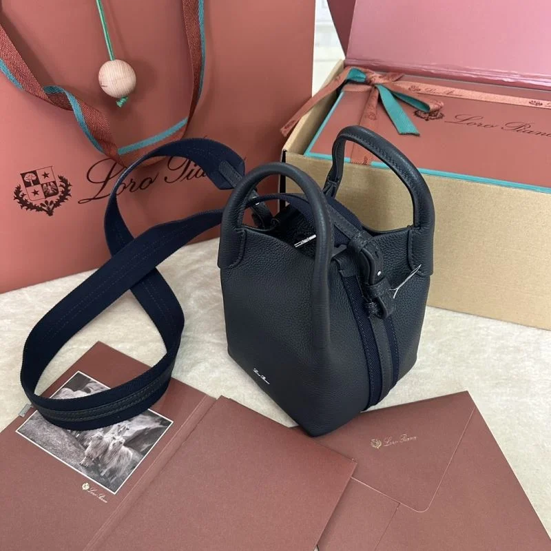 Sleek Loro Piana Bucket Bags 44029