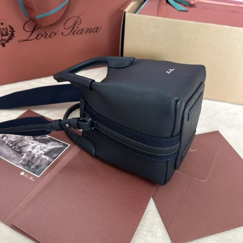Sleek Loro Piana Bucket Bags 44029