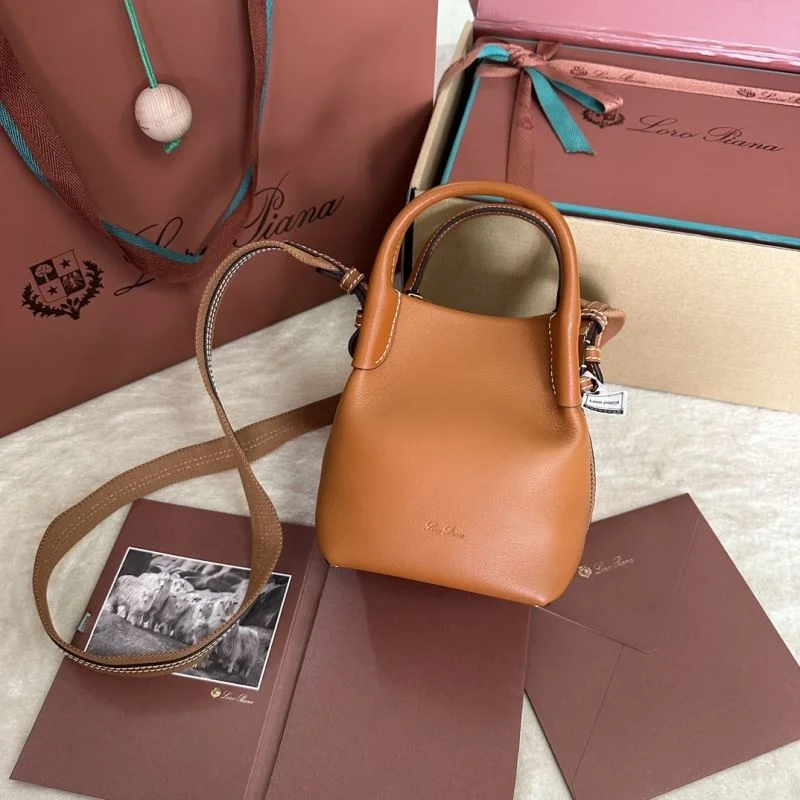 Loro Piana Bucket Bags RelaxedFit 44028