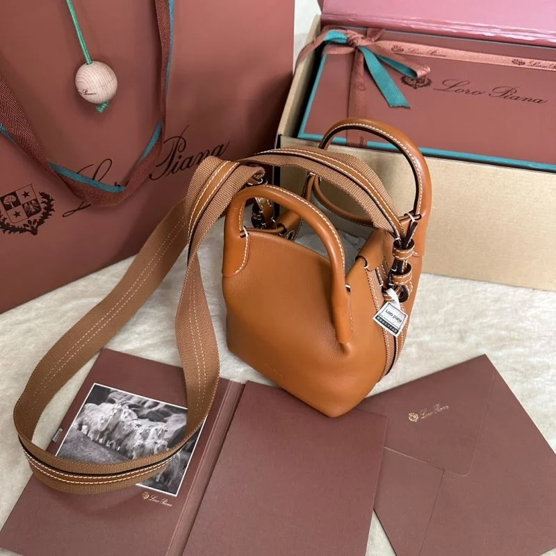 Loro Piana Bucket Bags RelaxedFit 44028