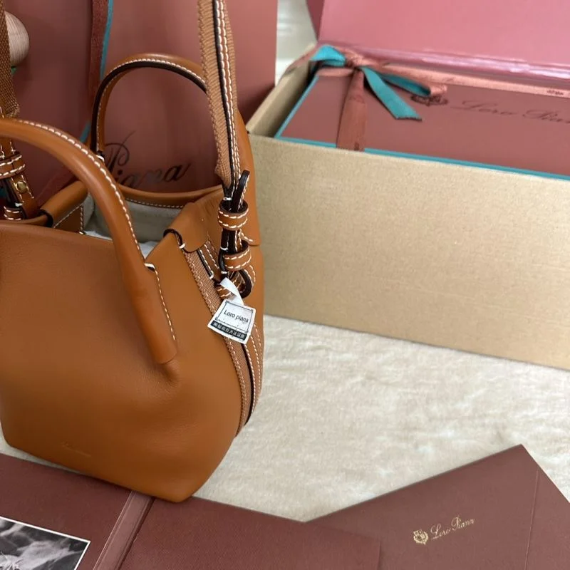 Loro Piana Bucket Bags RelaxedFit 44028