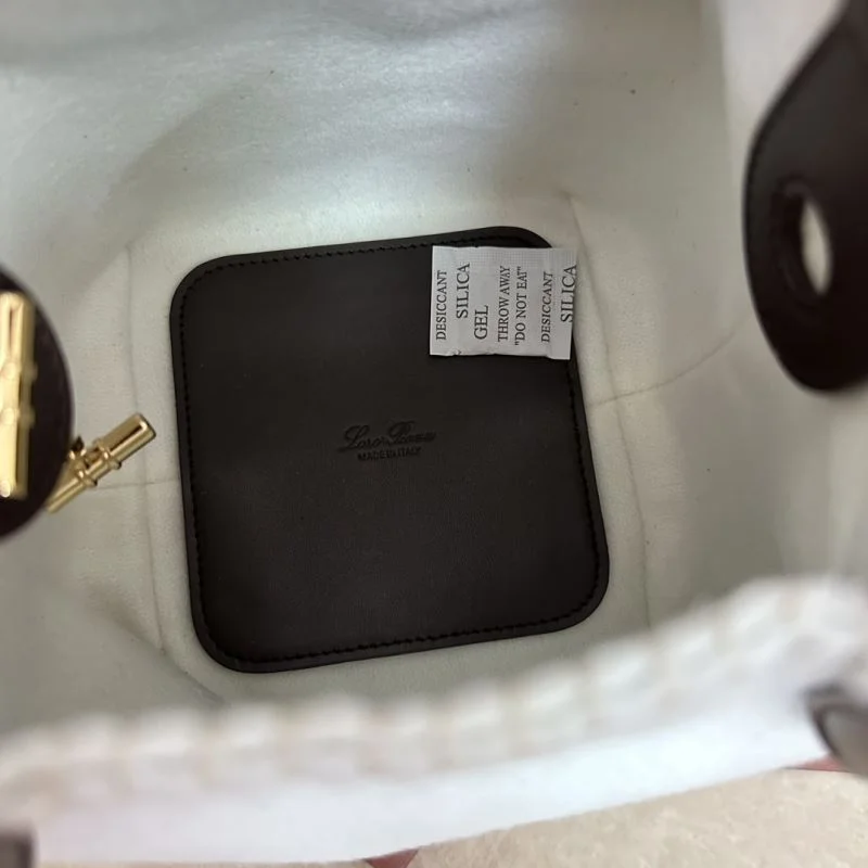 Loro Piana Bucket Bags Stretchable 44024