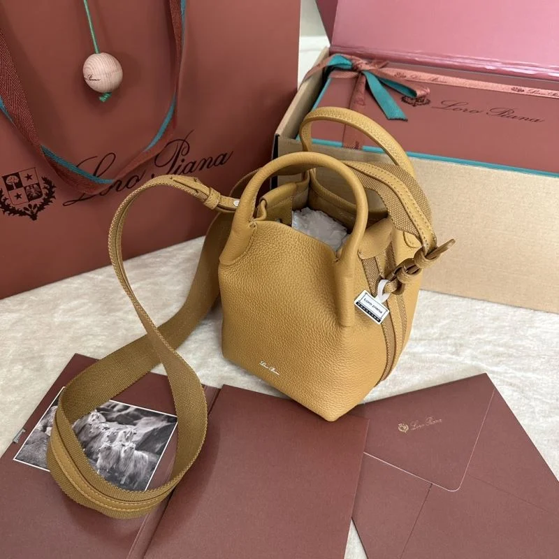 Loro Piana Bucket Bags Supportive 44020