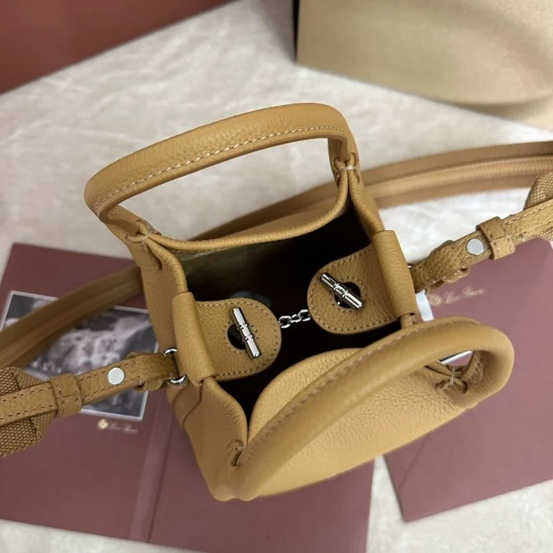 Loro Piana Bucket Bags Supportive 44020