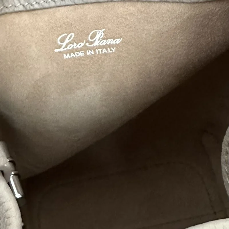TechFriendly Loro Piana Bucket Bags 44018