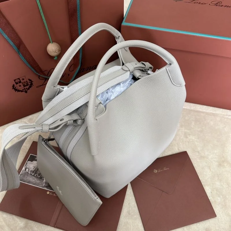 Durable Loro Piana Bucket Bags 44014