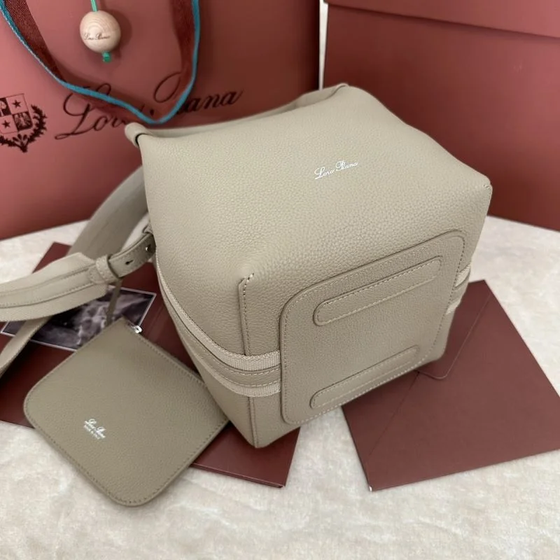 TechFriendly Loro Piana Bucket Bags 44011
