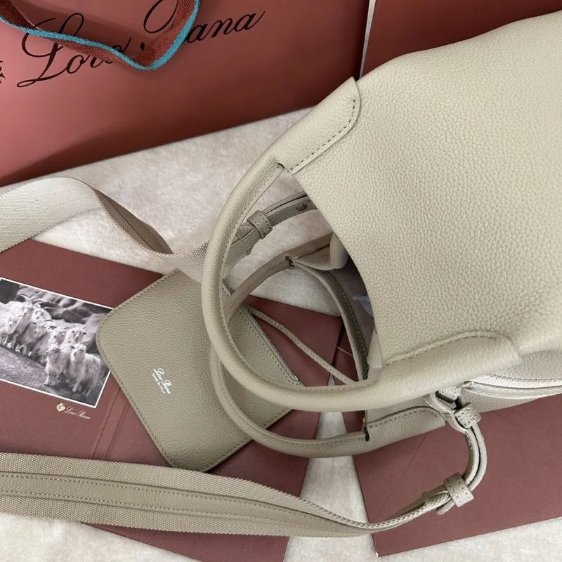TechFriendly Loro Piana Bucket Bags 44011