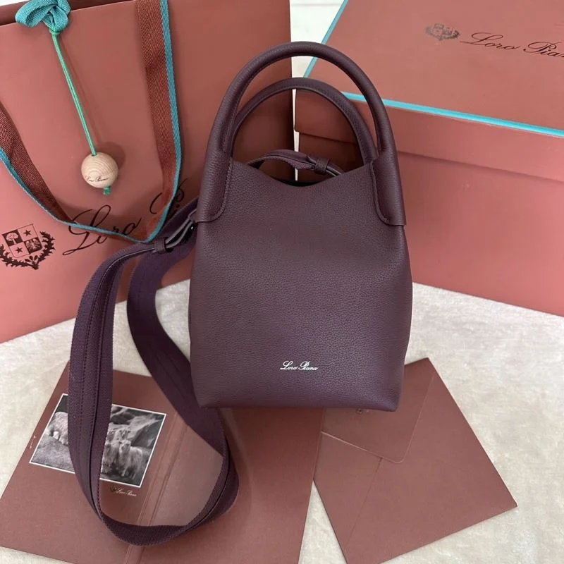 Casual Loro Piana Bucket Bags 44016