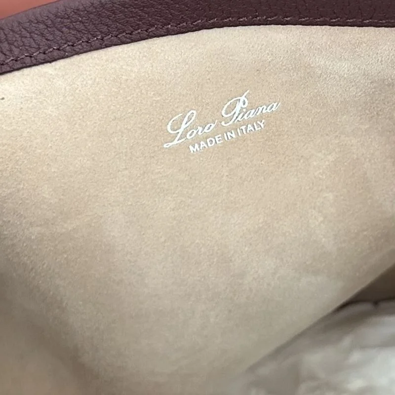Casual Loro Piana Bucket Bags 44016