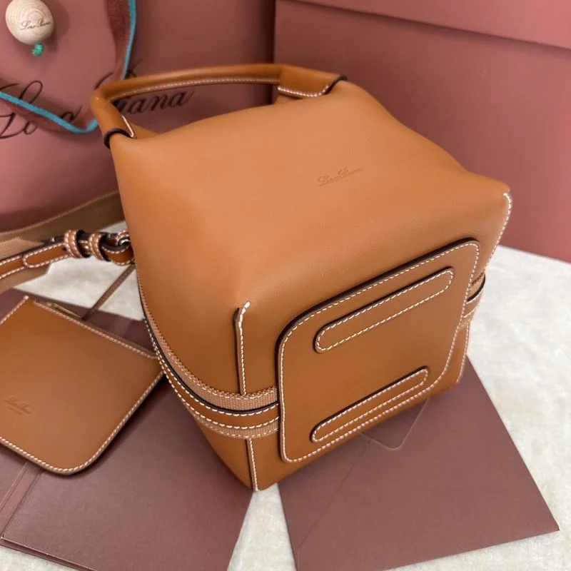 Loro Piana Bucket Bags Versatile 44007