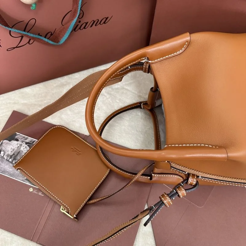Loro Piana Bucket Bags Versatile 44007