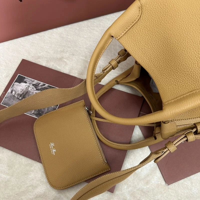 ModernLook Loro Piana Bucket Bags 44008