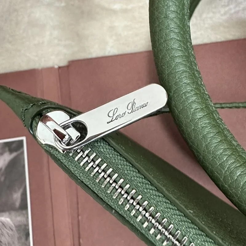 Tailored Loro Piana Bucket Bags 44003