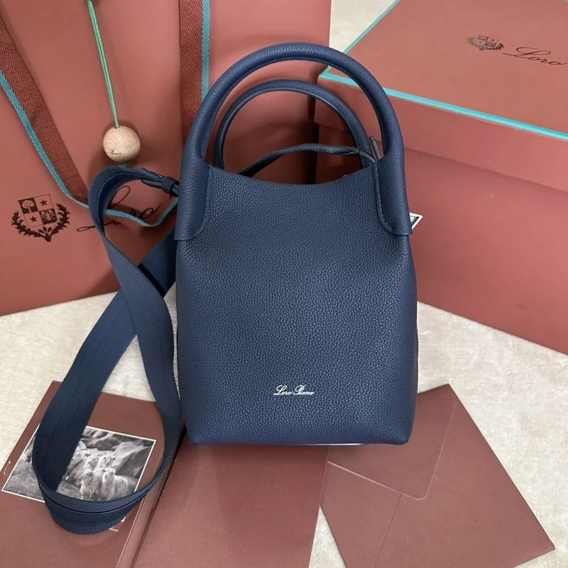 Resilient Loro Piana Bucket Bags 44004