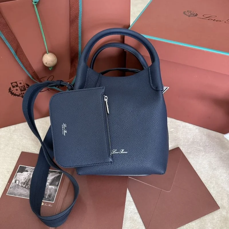 Resilient Loro Piana Bucket Bags 44004
