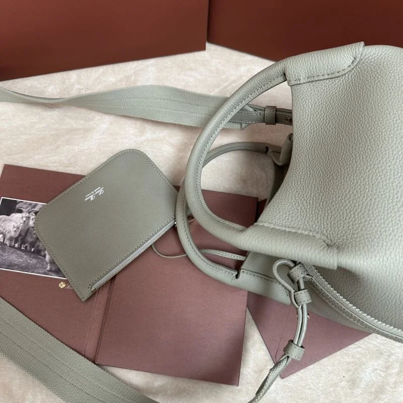 Popular Loro Piana Bucket Bags 43650