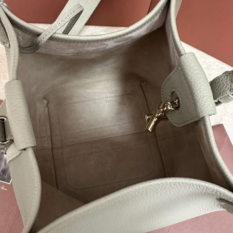Popular Loro Piana Bucket Bags 43650