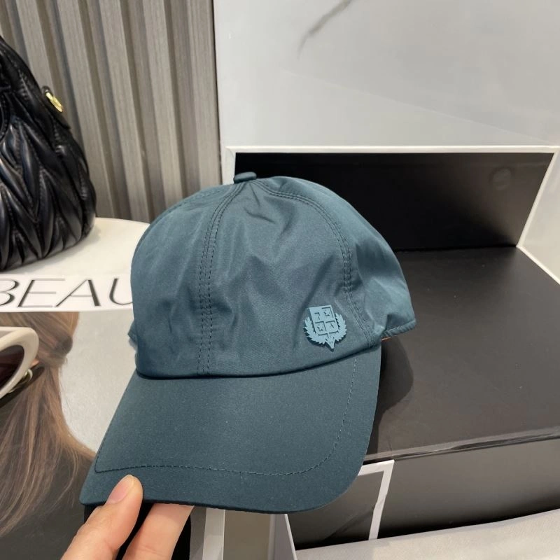 Minimalist Loro Piana Caps 258338