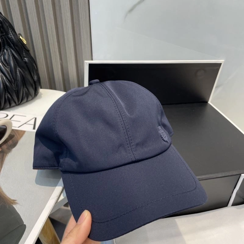 Loro Piana Caps Minimalist 258337