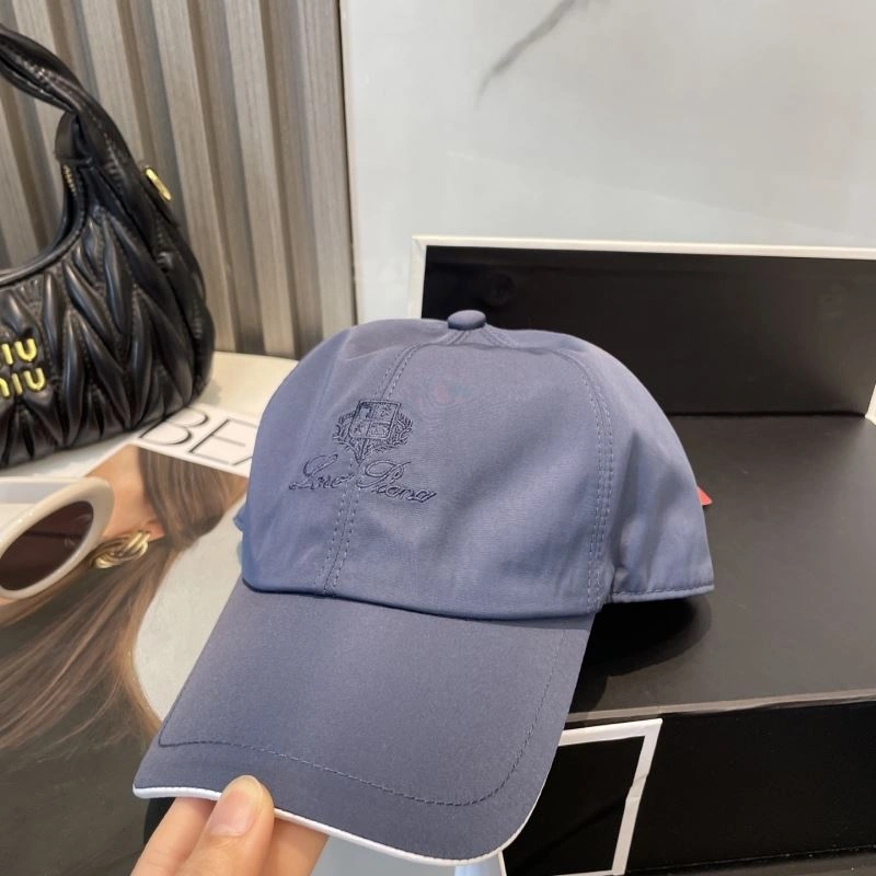 Loro Piana Caps OnTrend 258324