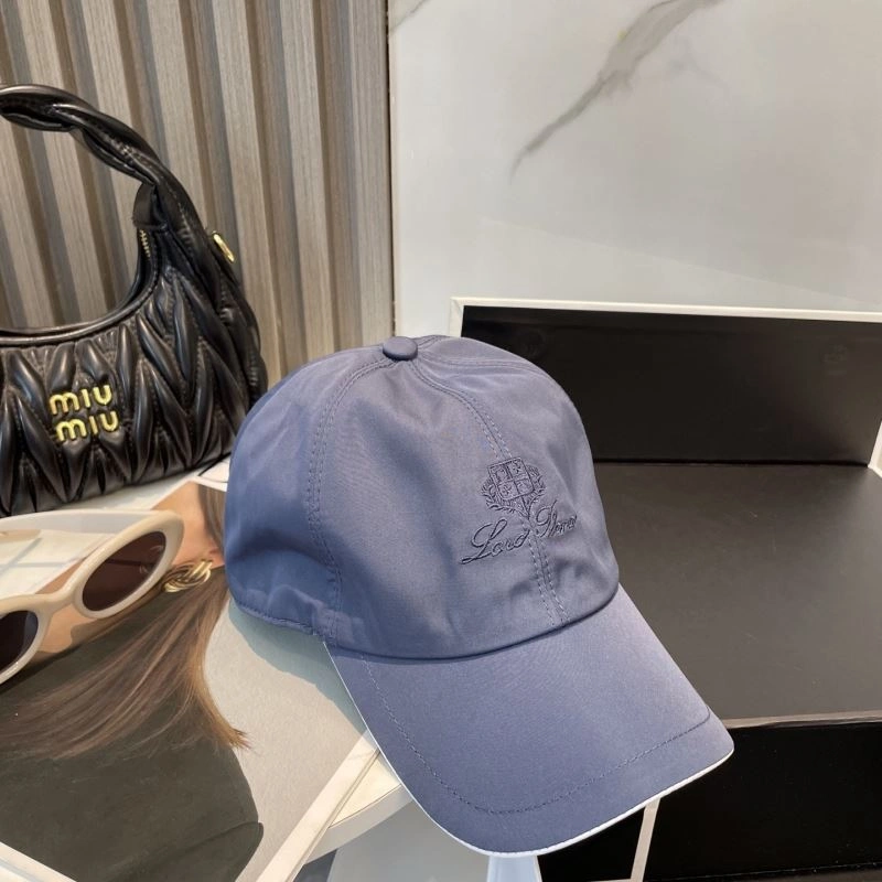Loro Piana Caps OnTrend 258324