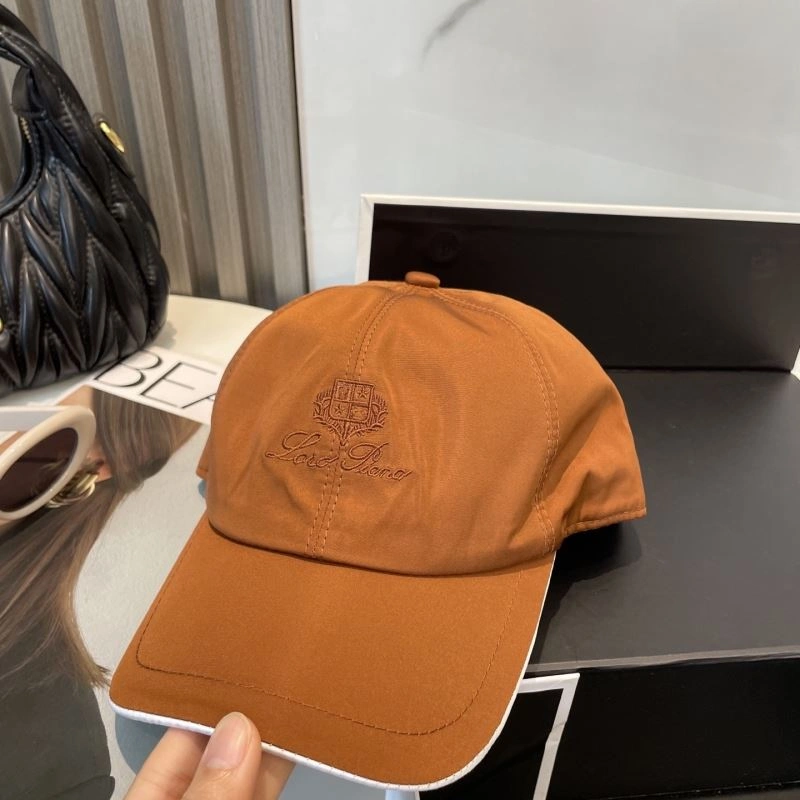Loro Piana Caps BestValue 258348