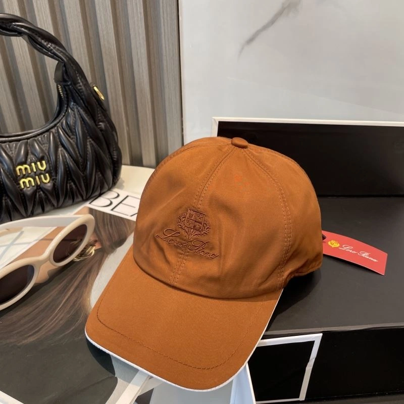 Loro Piana Caps BestValue 258348
