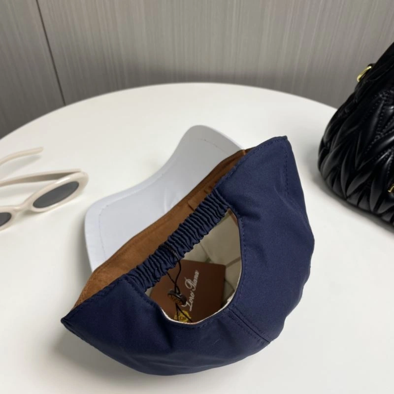 Lightweight Loro Piana Caps 258314