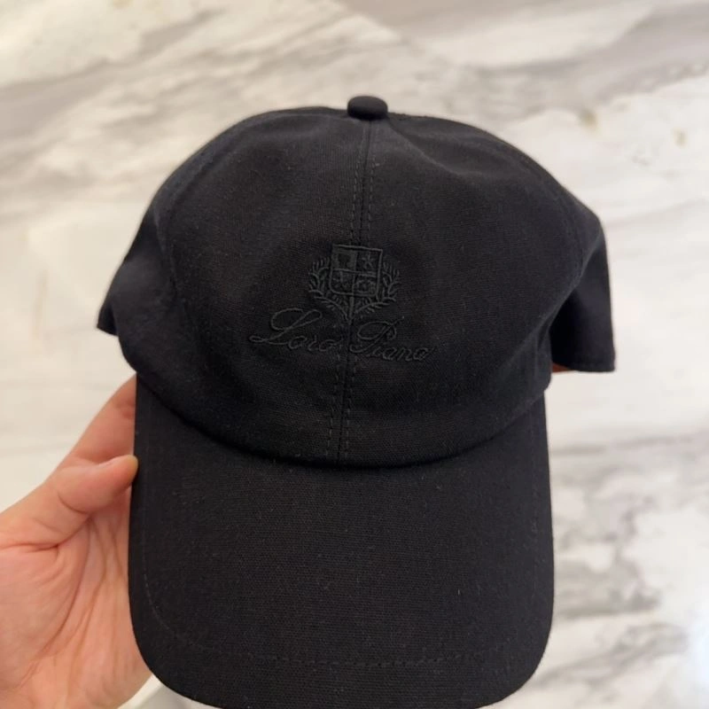 Loro Piana Caps Soft 258291