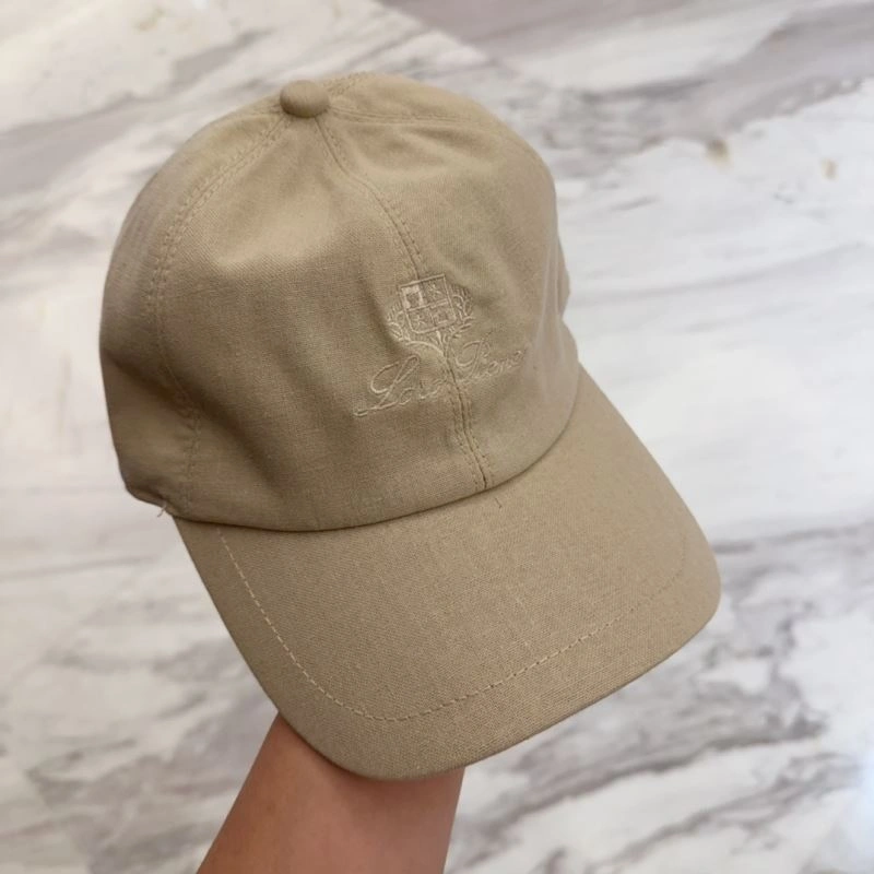 Contemporary Loro Piana Caps 258297