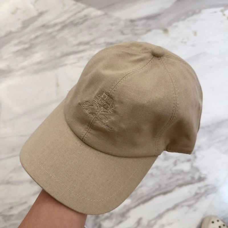 Contemporary Loro Piana Caps 258297